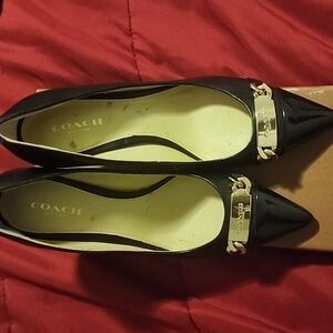 Coach Womens Heels size 5 Different box Black with Gold tone name plate